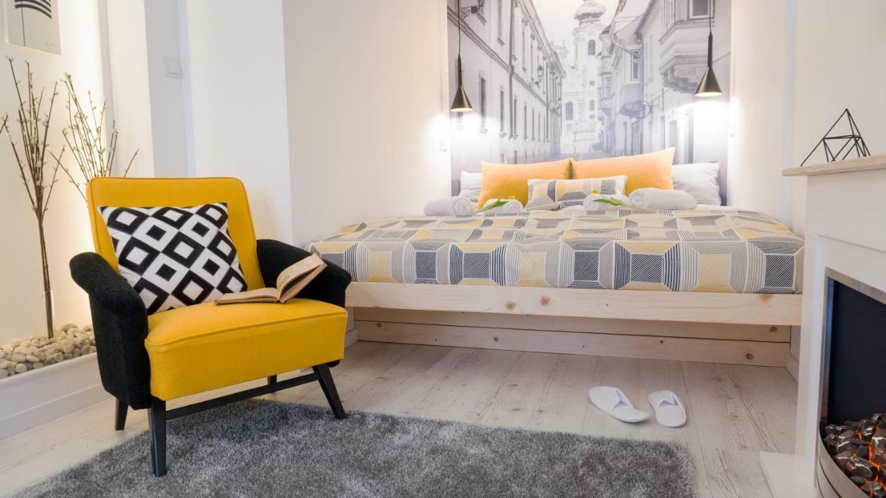 Luxury Studio 24 Γκιόρ Εξωτερικό φωτογραφία