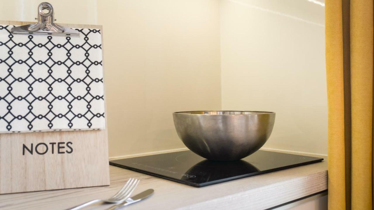 Luxury Studio 24 Γκιόρ Εξωτερικό φωτογραφία